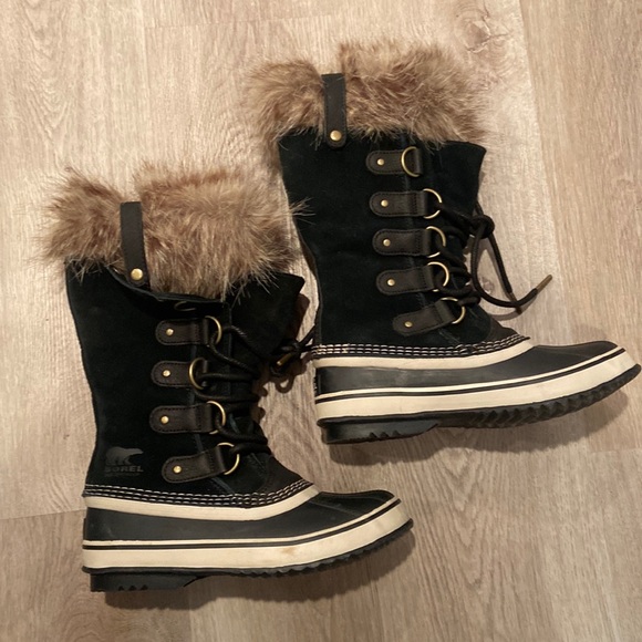 Sorel Shoes - Sorel Black Joan of Arctic Snow Boots